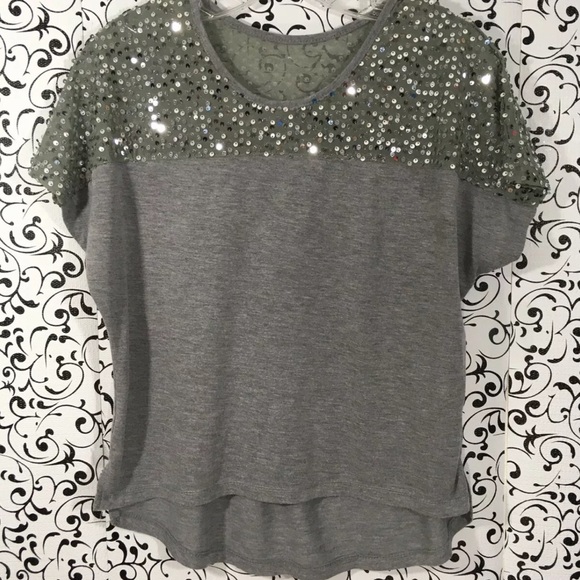 Just One Tops - Just One Silver High/Low T-shirt with Sequin Trim